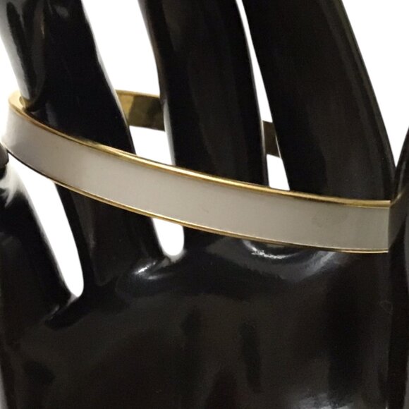 Monet Gold Tone White Enamel Bangle Bracelet Vintage Signed Stackable Jewelry - Picture 2 of 4